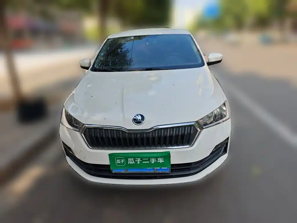 Skoda Rapid 2020 — фото 2