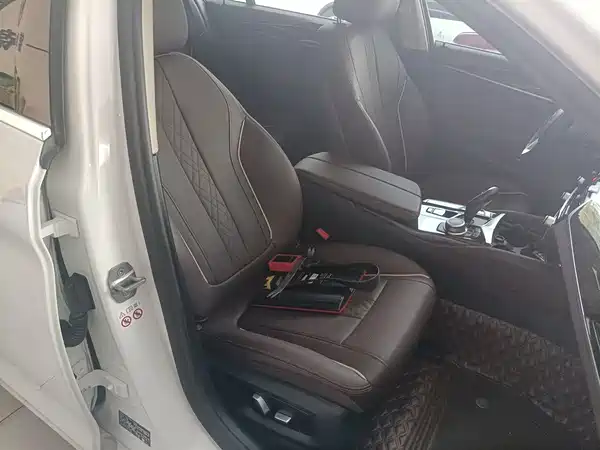 BMW 5 Series 2022