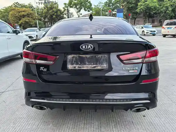 Kia K5 2019