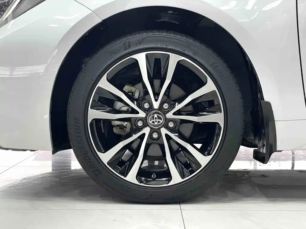 Toyota Levin 2022 — фото 14