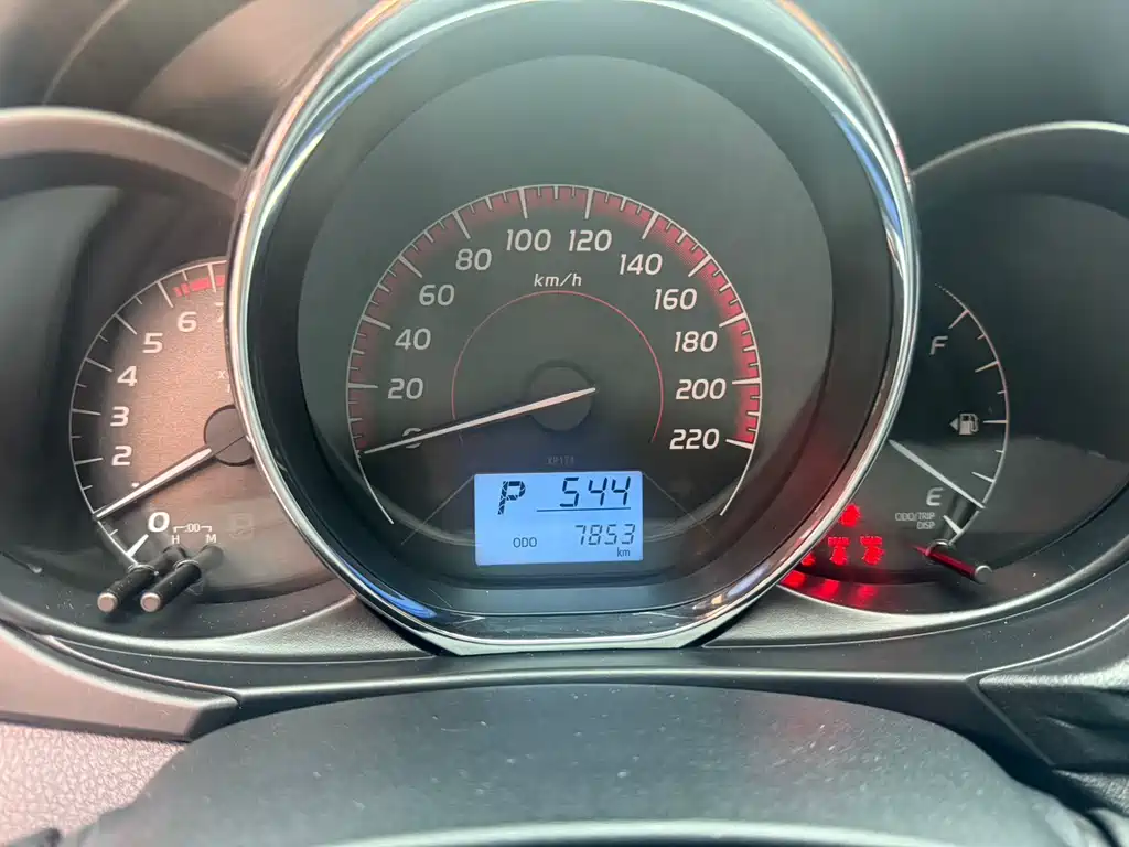 Toyota Vios 2023 — фото 14