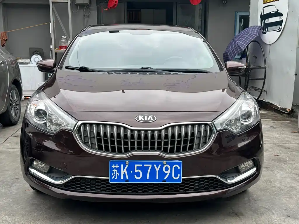 Kia K3 2015 — фото 14