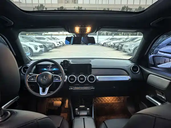 Mercedes-Benz GLB 2022