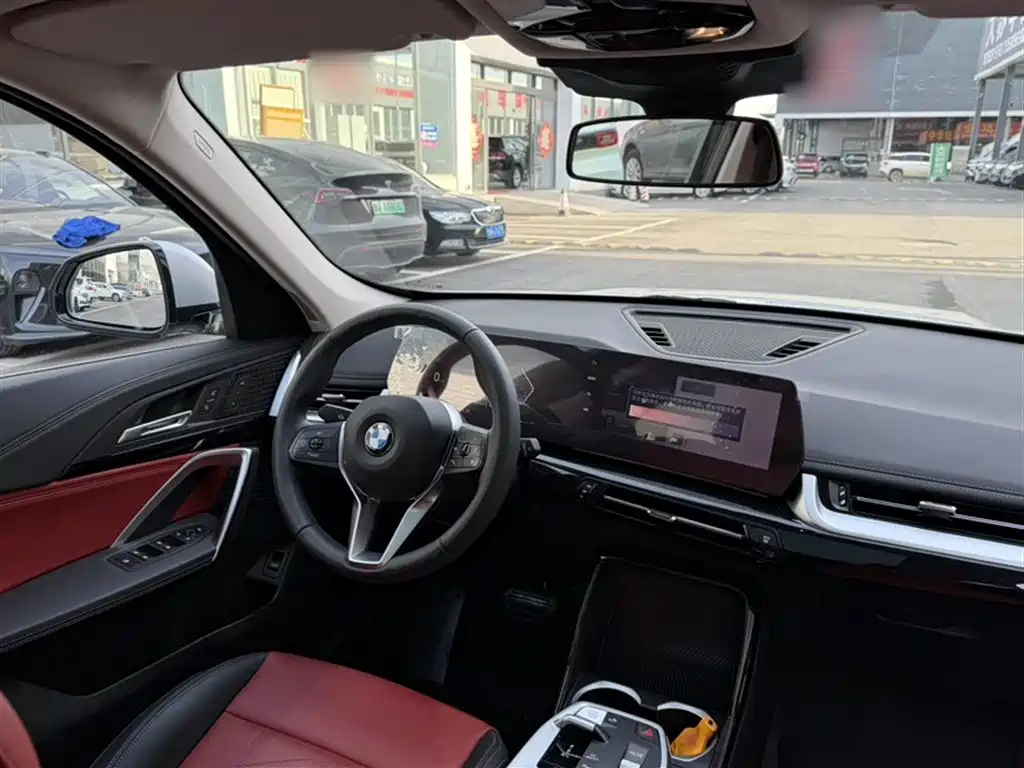 BMW X1 2024 — фото 15