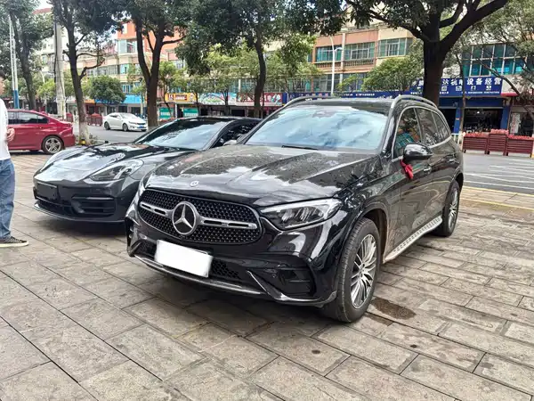 Mercedes-Benz GLC 2024
