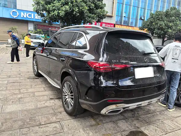 Mercedes-Benz GLC 2024