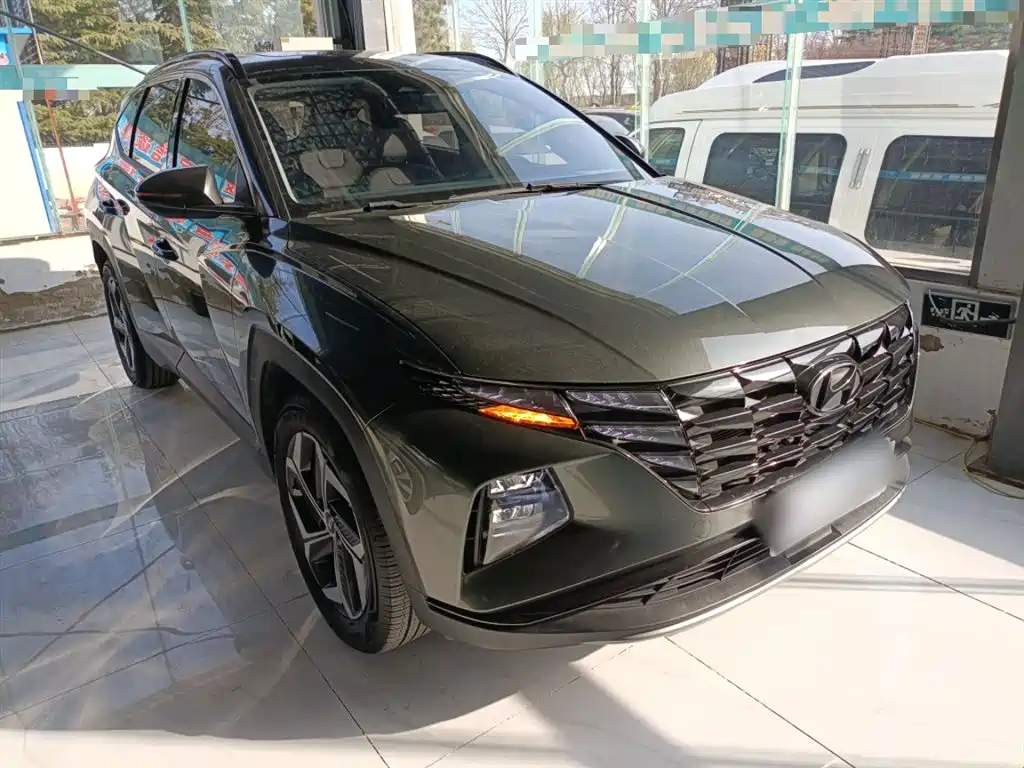 Hyundai Tucson 2023 — фото 4
