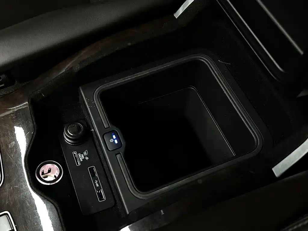 Land Rover Range Rover 2020 — фото 12