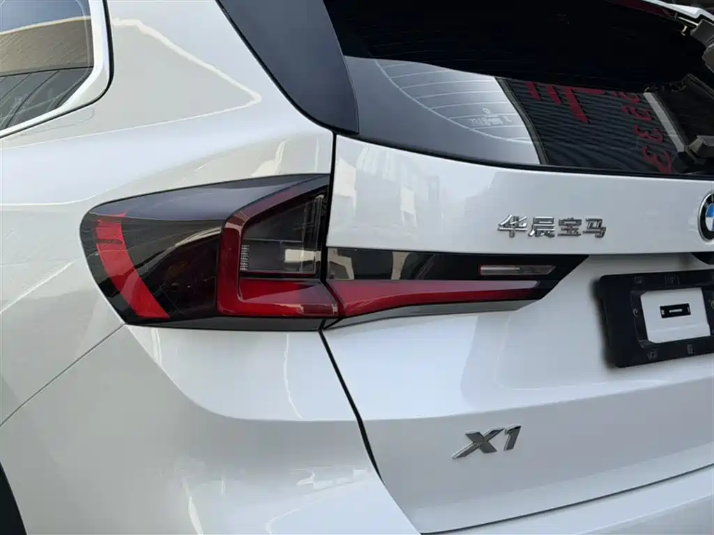 BMW X1 2024 — фото 13
