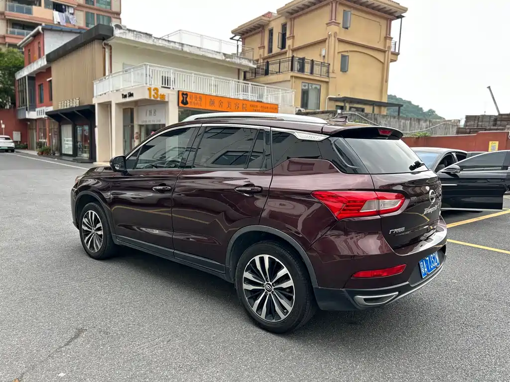 GAC Motor Trumpchi GS4 2018 — фото 5