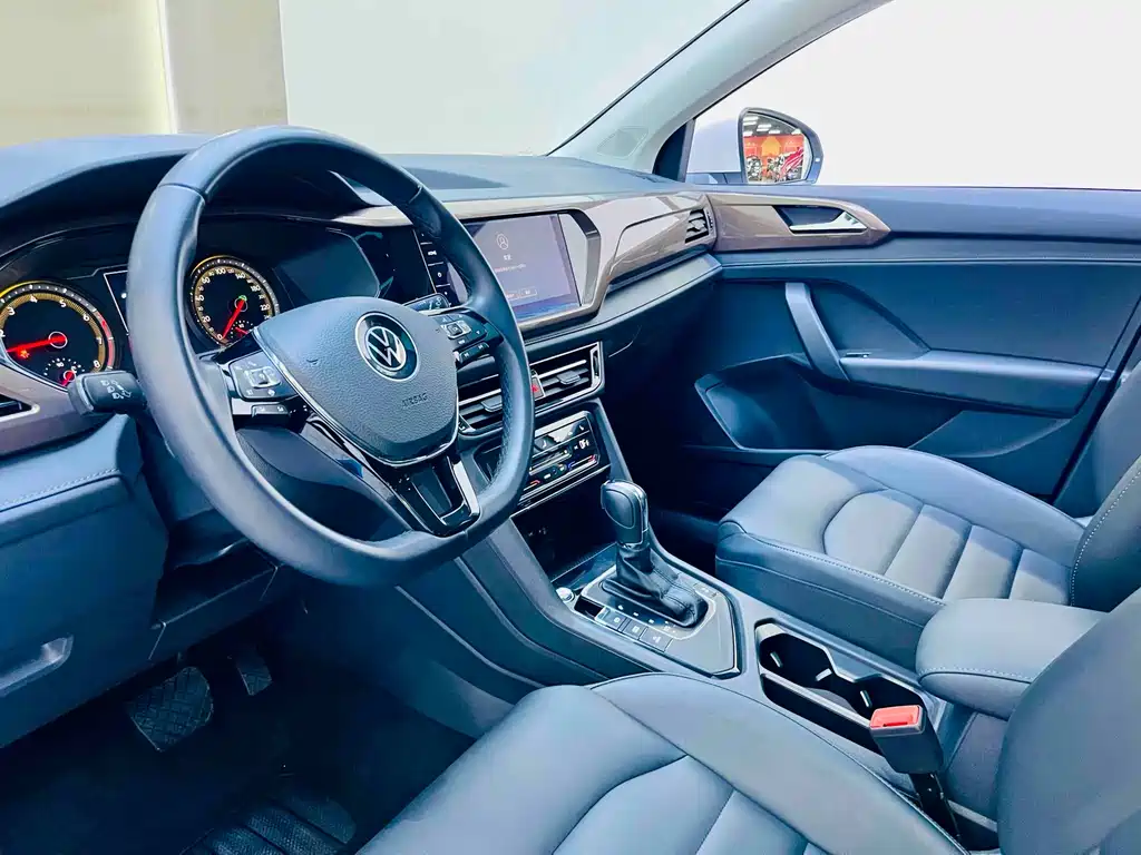 Volkswagen Tharu 2021