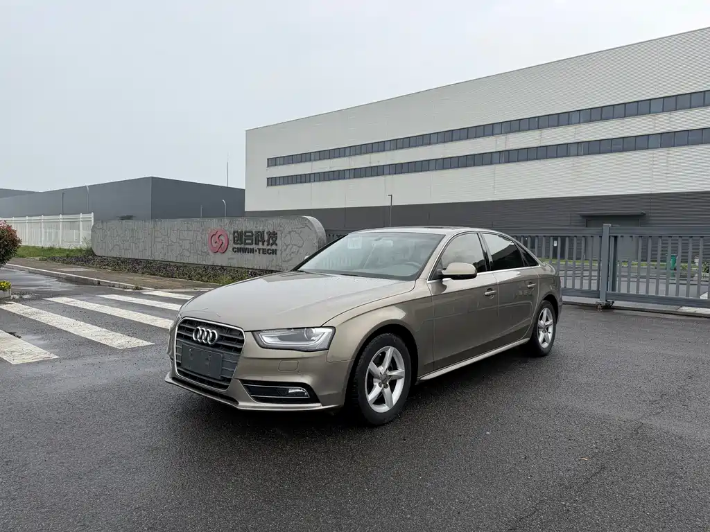 Audi A4L 2014