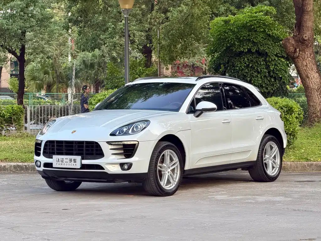 Porsche Macan 2016 — фото 1