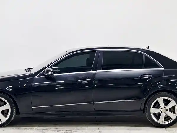 Mercedes-Benz E-Class 2013