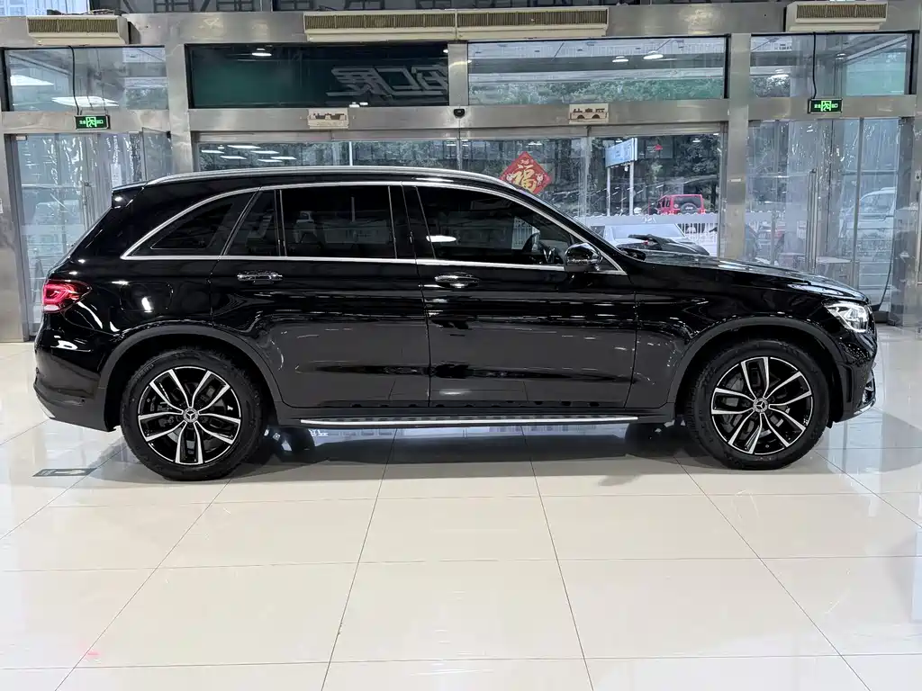 Mercedes-Benz GLC 2022 — фото 19