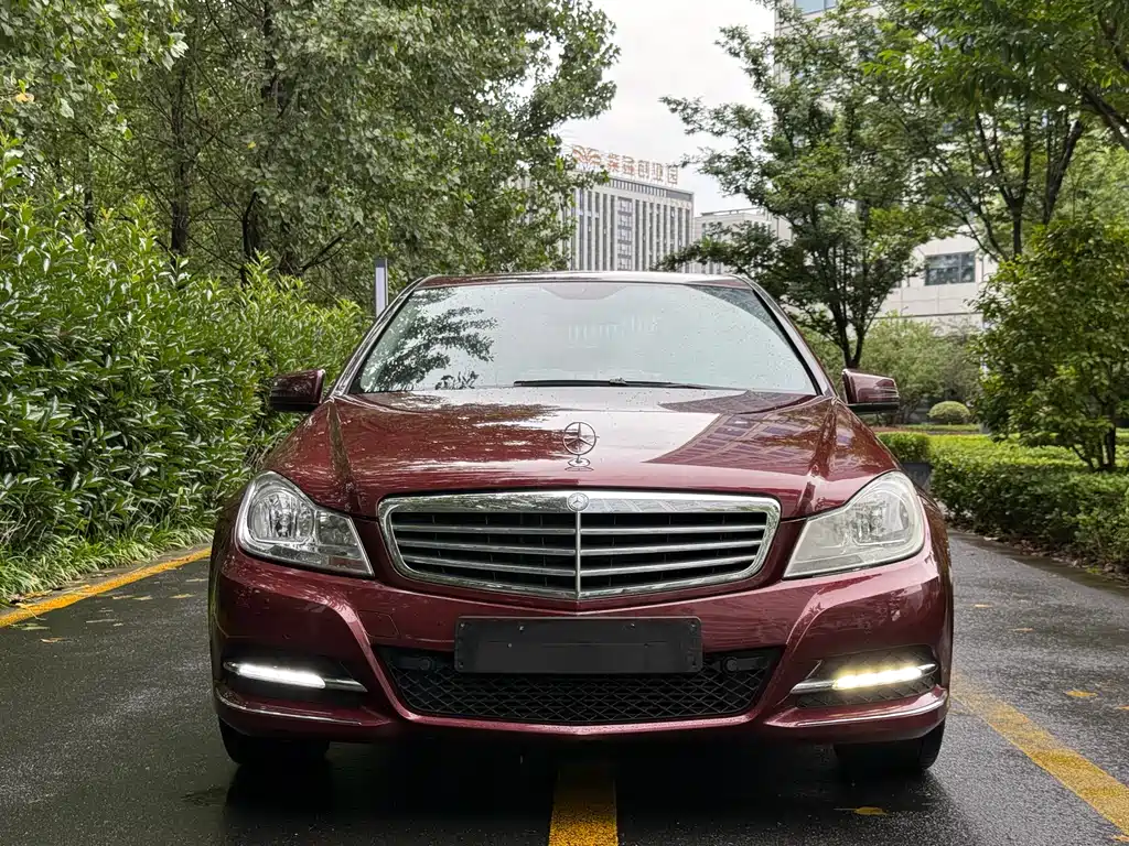Mercedes-Benz C-Class 2013
