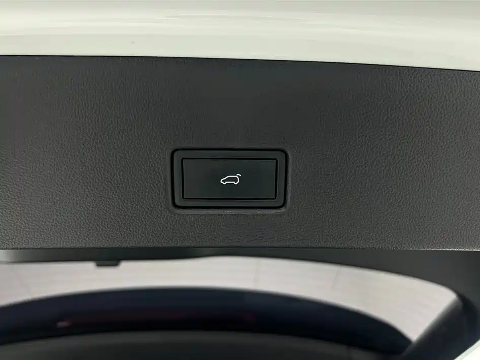 Volkswagen T-Roc 2022 — фото 14