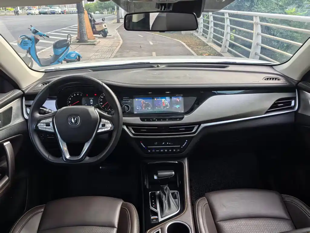 Changan CS35PLUS 2019 — фото 6