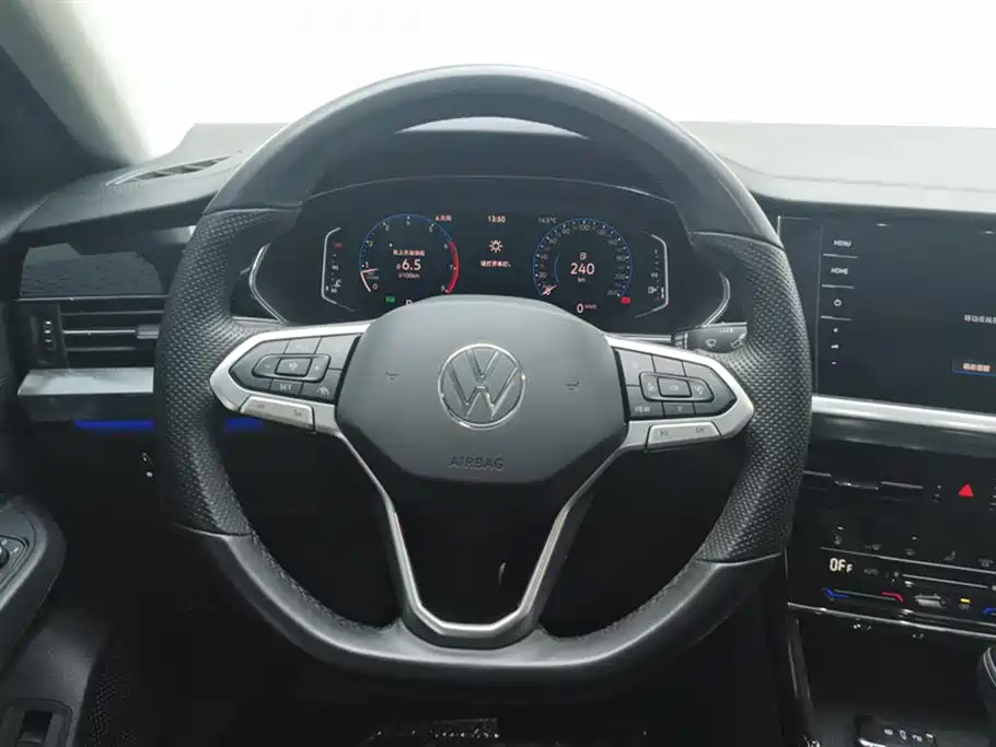 Volkswagen Passat 2021 — фото 15