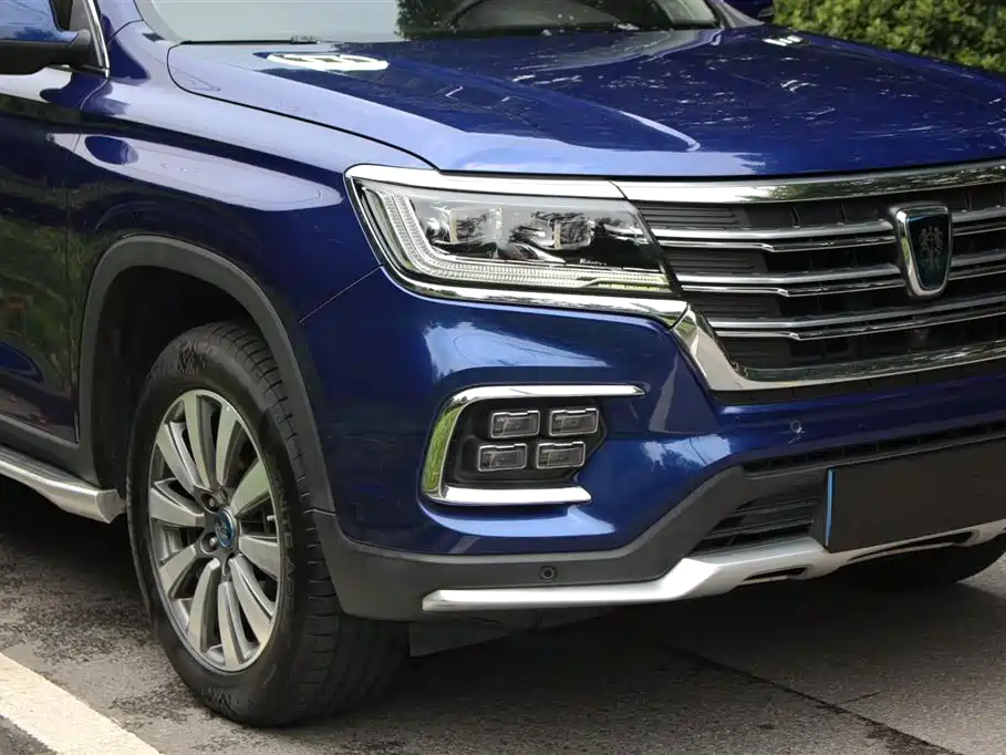 Roewe RX8 2019 — фото 17