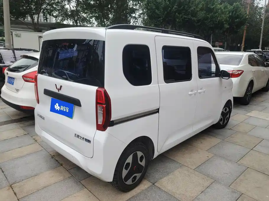 Wuling Zhiguang New Energy 2025 — фото 3