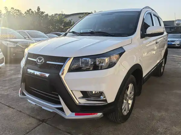 BAIC Huansu S3 2017