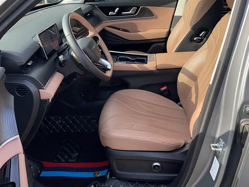 Chery Tiggo 8L 2024 — фото 18