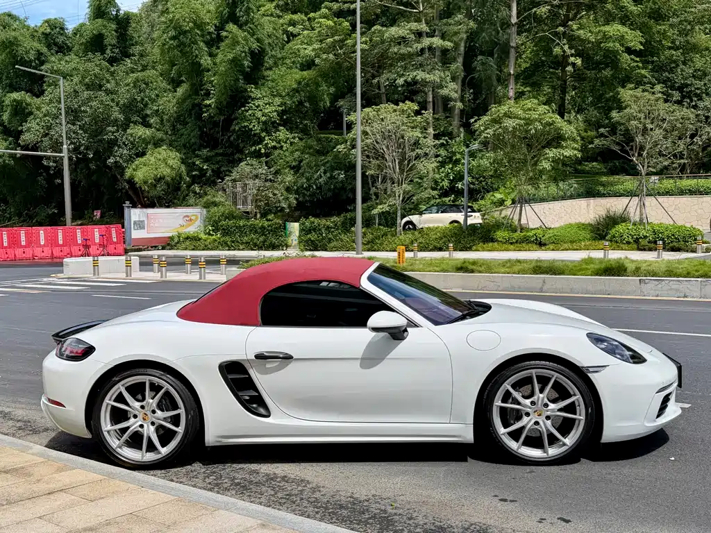 Porsche 718 2019