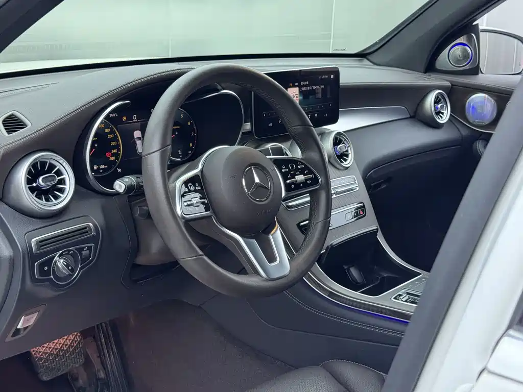 Mercedes-Benz GLC 2020