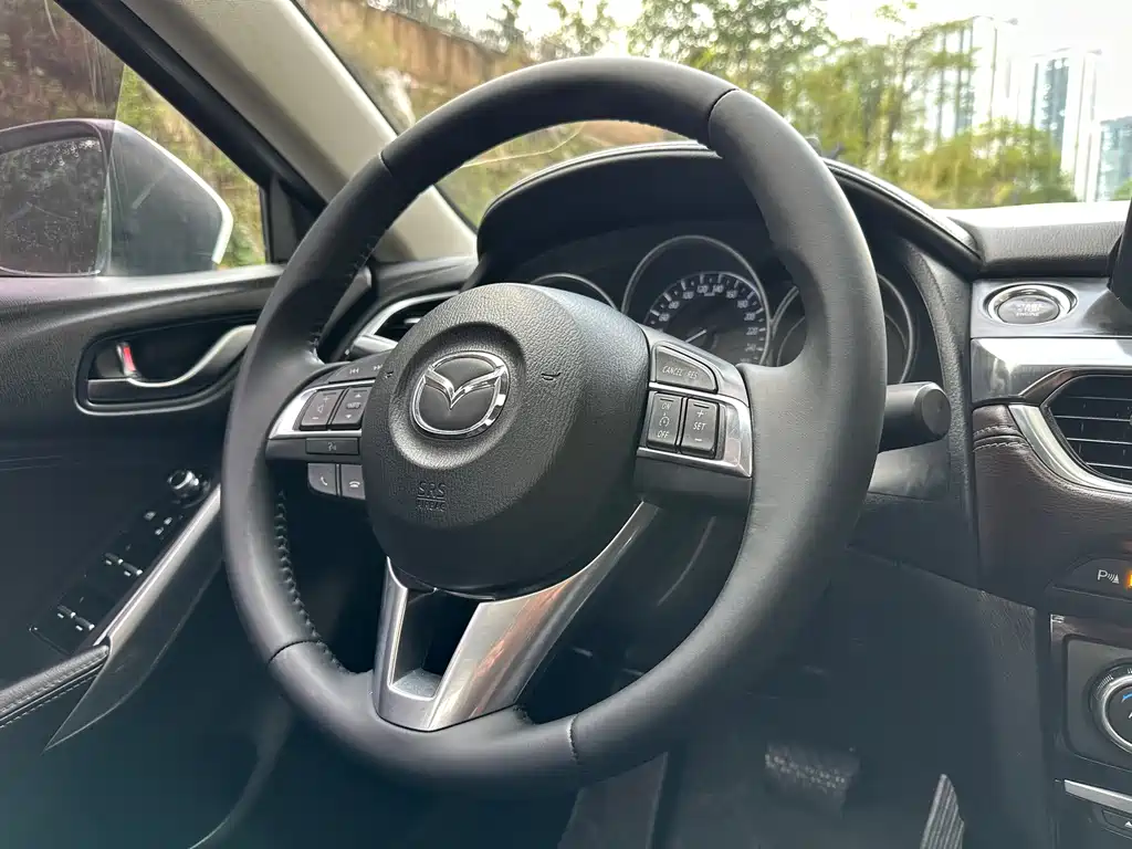 Mazda Atenza 2017 — фото 18