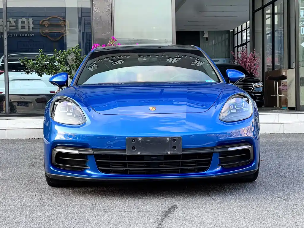 Porsche Panamera 2019 — фото 2