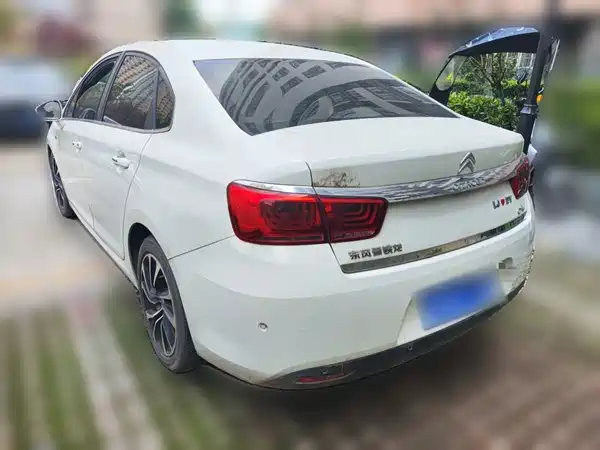 Citroën C4 Sega 2015