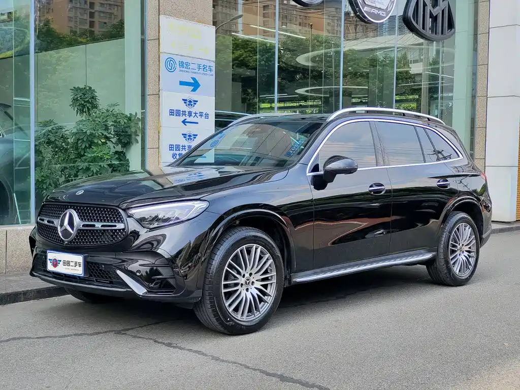 Mercedes-Benz GLC 2025 — фото 1
