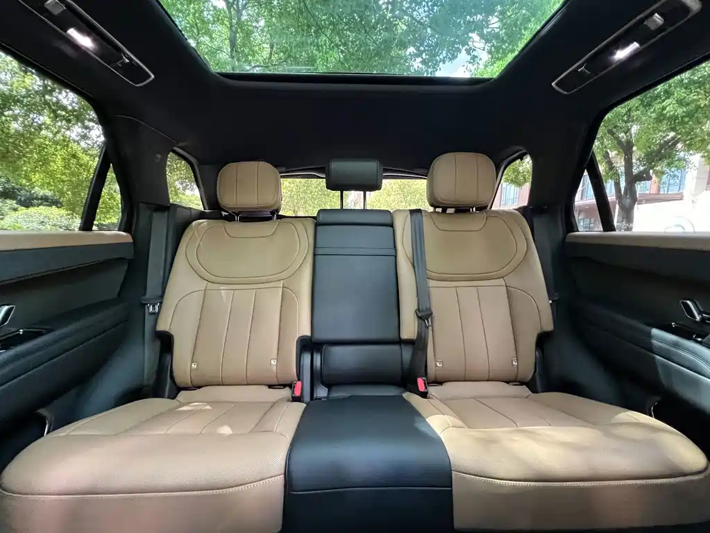 Land Rover Range Rover Sport 2025 — фото 17