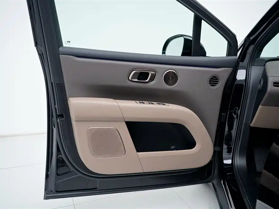 Li Auto i6 2026 — фото 10