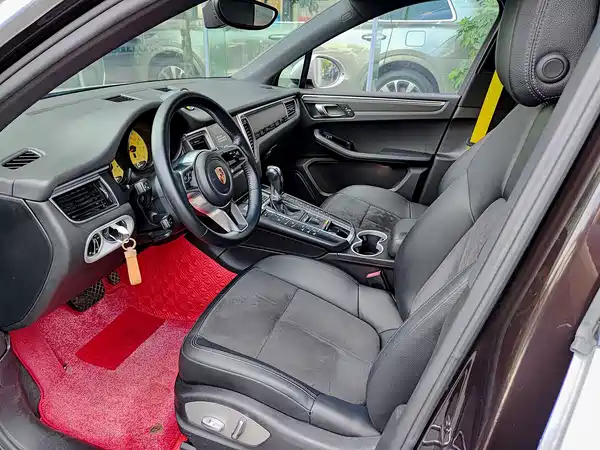 Porsche Macan 2018