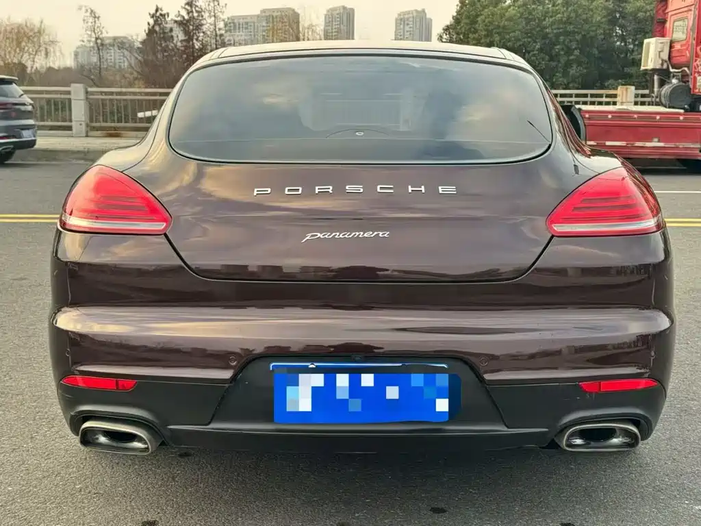 Porsche Panamera 2015 — фото 9