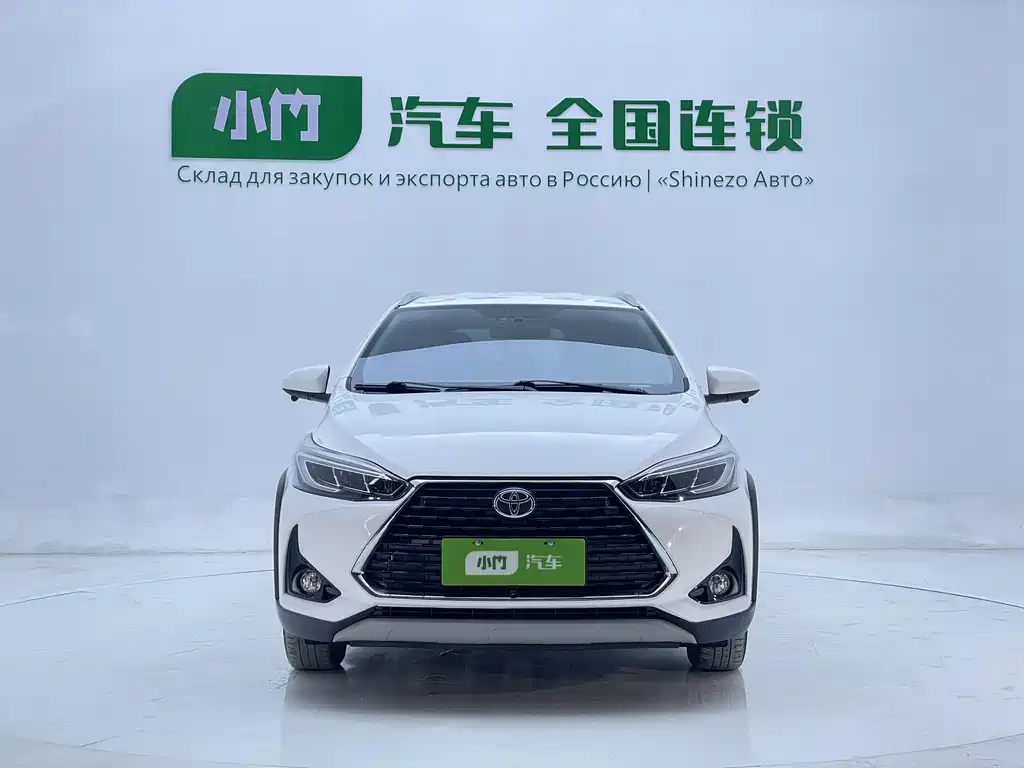 Toyota Yaris L 2023 — фото 2