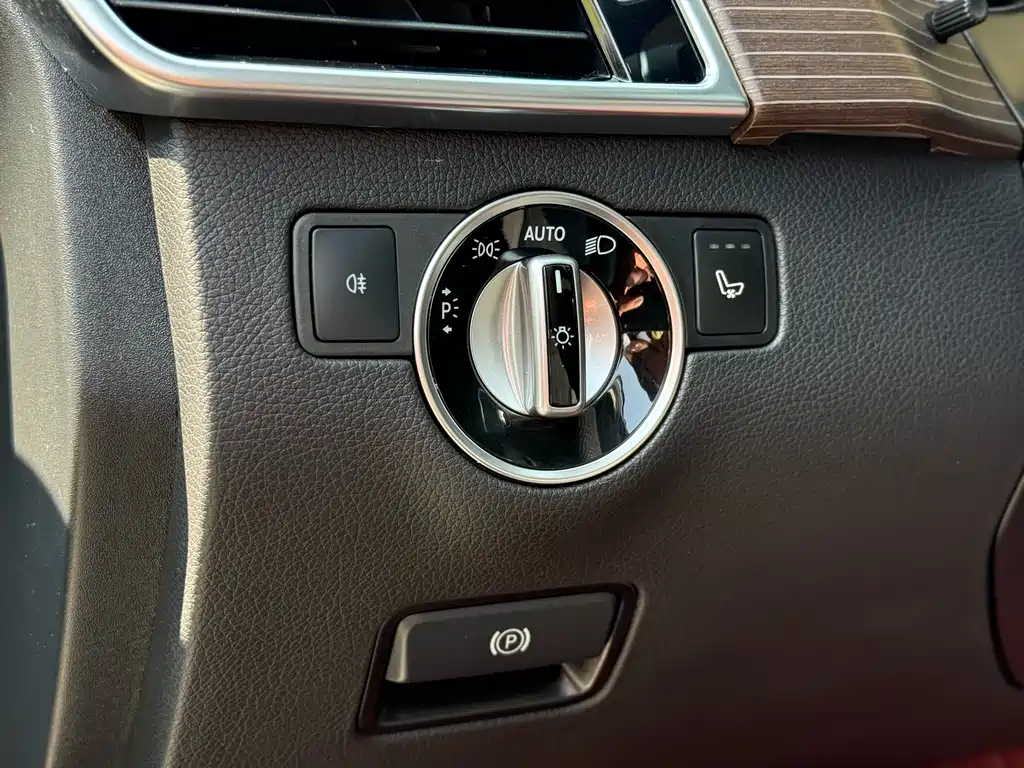 Mercedes-Benz GLS 2019 — фото 15