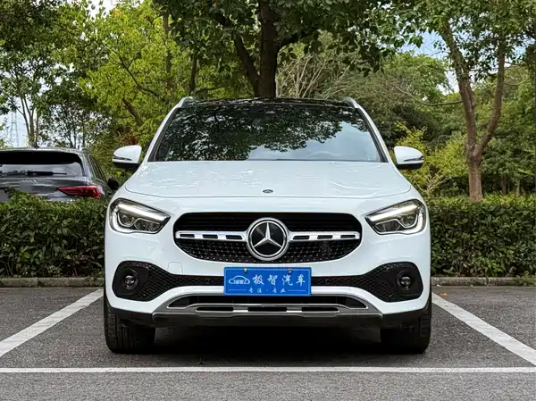 Mercedes-Benz GLA 2022