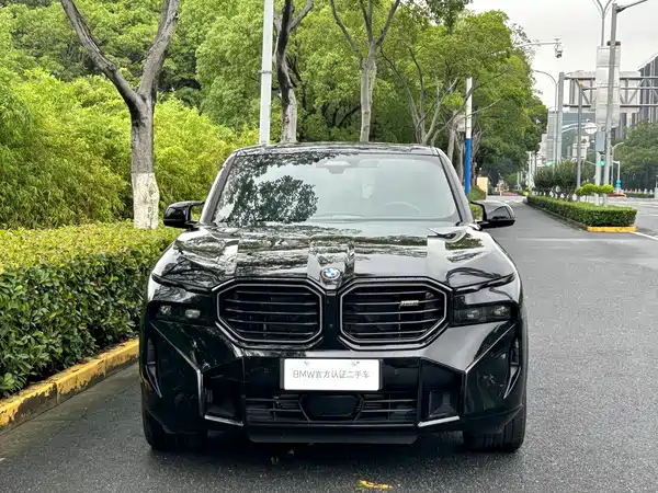 BMW XM 2024