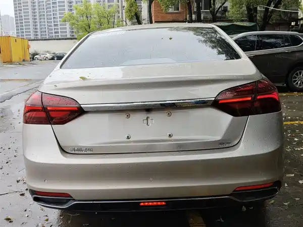 Geely Emgrand 2019