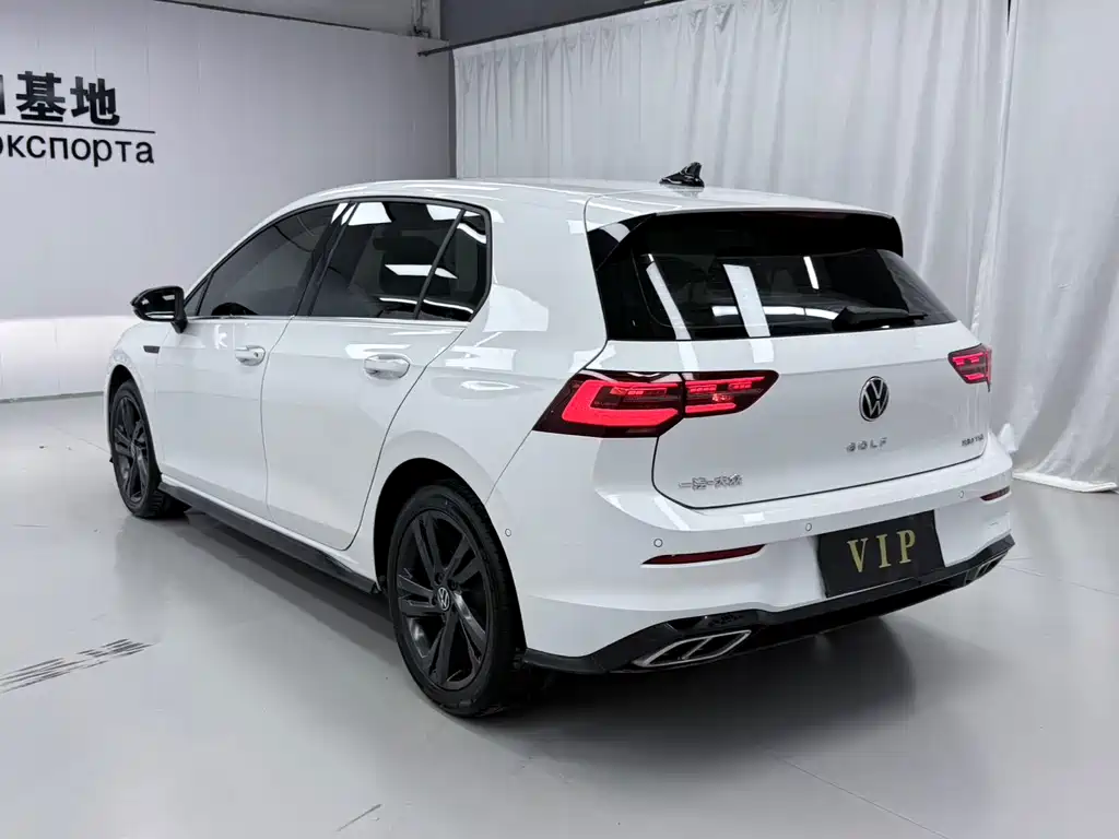 Volkswagen Golf 2022