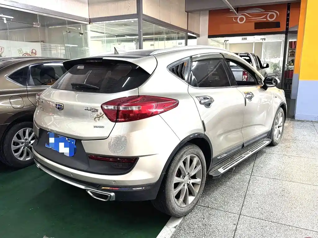 Geely Emgrand GS 2017