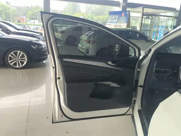 Volkswagen ID.4 CROZZ 2024