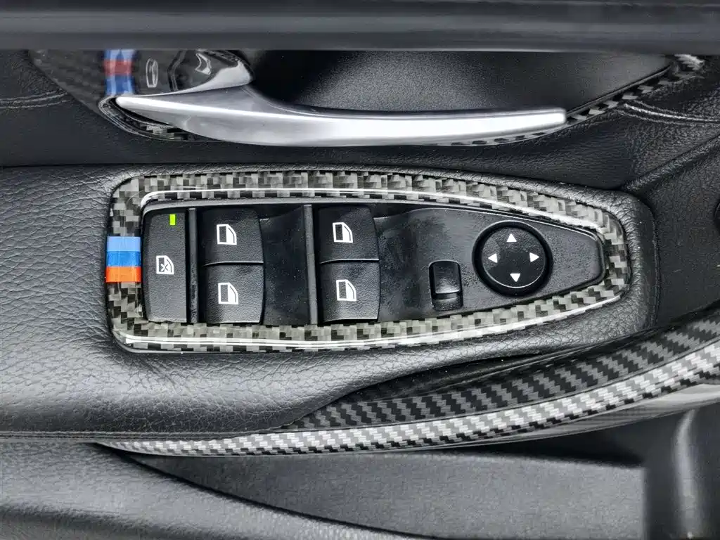 BMW 3 Series 2015 — фото 9