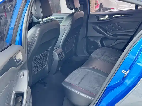 Ford Focus 2019