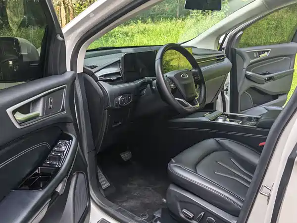 Ford Edge 2021