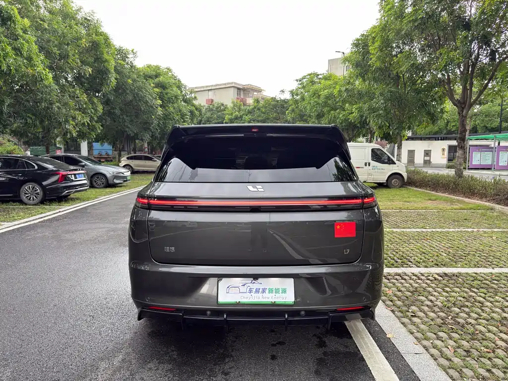 Li Auto Li L7 2023