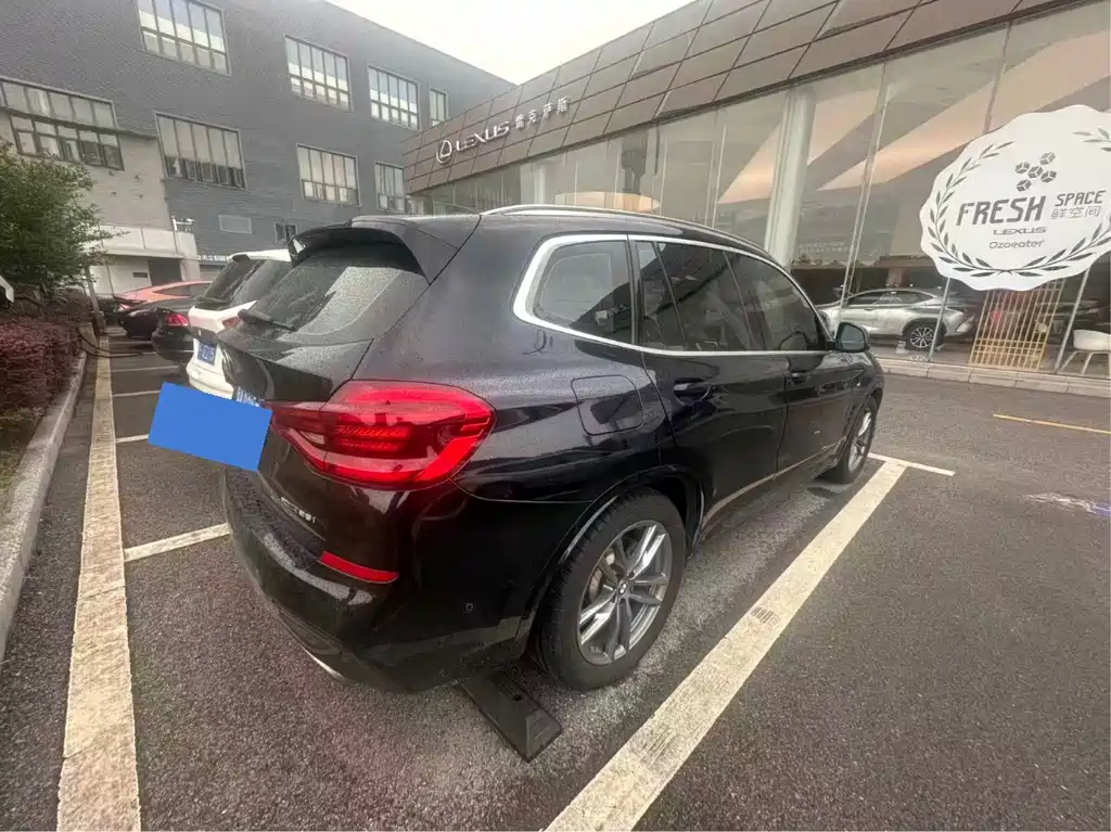 BMW X3 2020 — фото 11